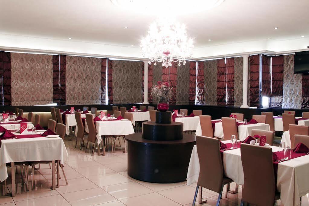 海得拉巴 Genx Banjara Hill 1589酒店 外观 照片