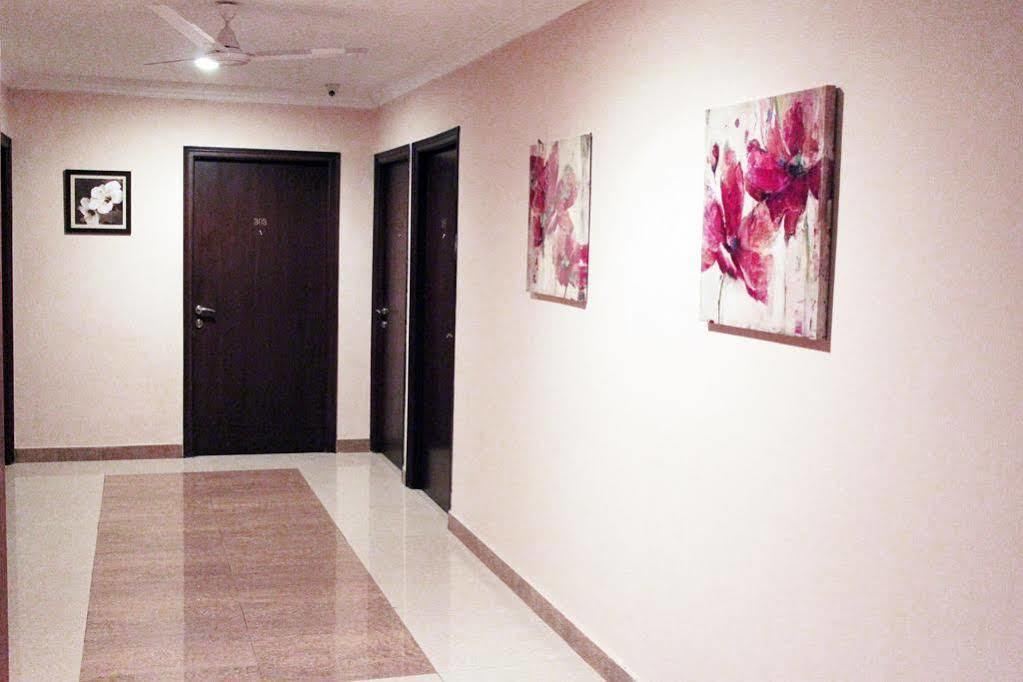 海得拉巴 Genx Banjara Hill 1589酒店 外观 照片